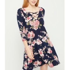 NWOT Navy Blue Floral Spring Blossom Swing Dress